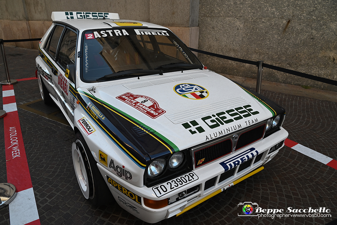 VBS_3779 - Autolook Week - Le auto in Piazza San Carlo.jpg